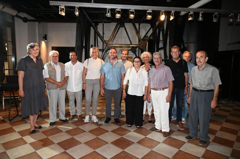 Πραγματοποιήθηκαν με μεγάλη επιτυχία τα εγκαίνια της Έκθεσης του Τμήματος Ξυλογλυπτικής των Εικαστικών Εργαστηρίων Νάουσας